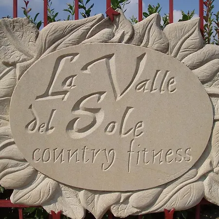 منزل ريفي La Valle Del Sole *