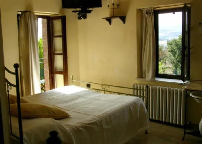 La Valle Del Sole SantʼIppolito